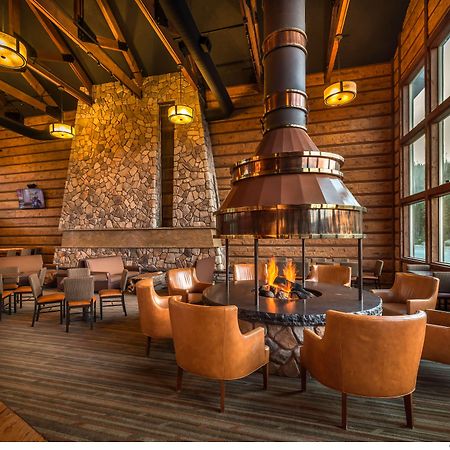 Best Western Plus Green Mill Village Hotel & Suites Arcola Екстериор снимка