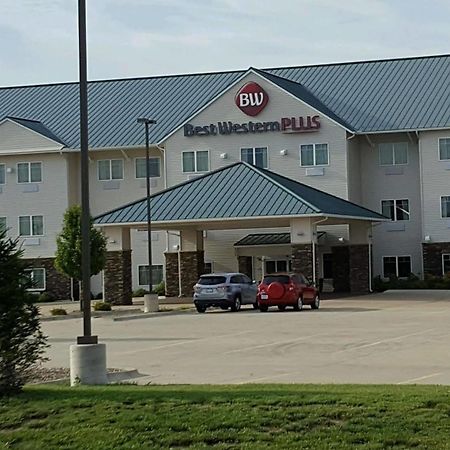 Best Western Plus Green Mill Village Hotel & Suites Arcola Екстериор снимка